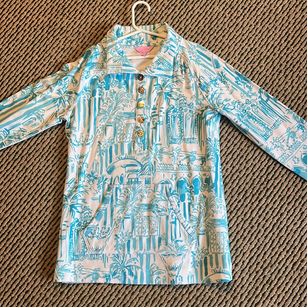 Lilly Pulitzer, size S, pullover collared sweatshirt